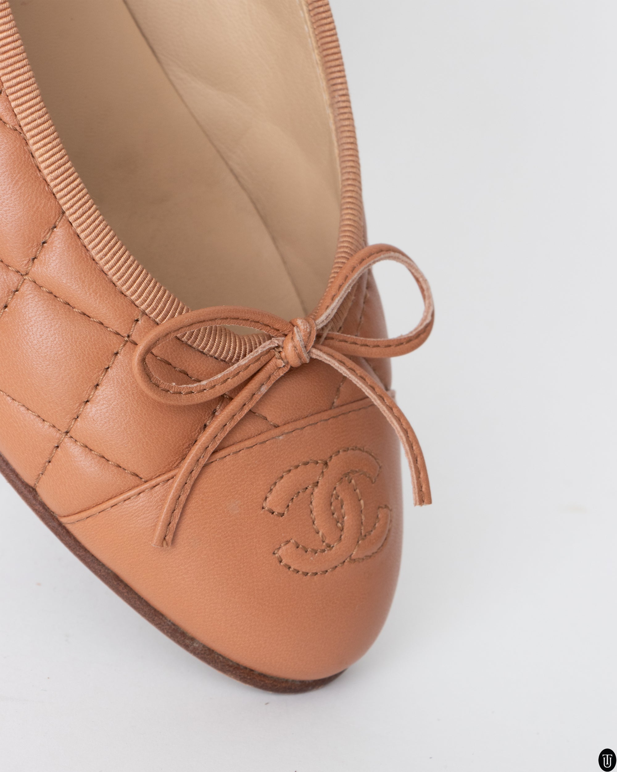 00's Chanel Leather Ballerinas