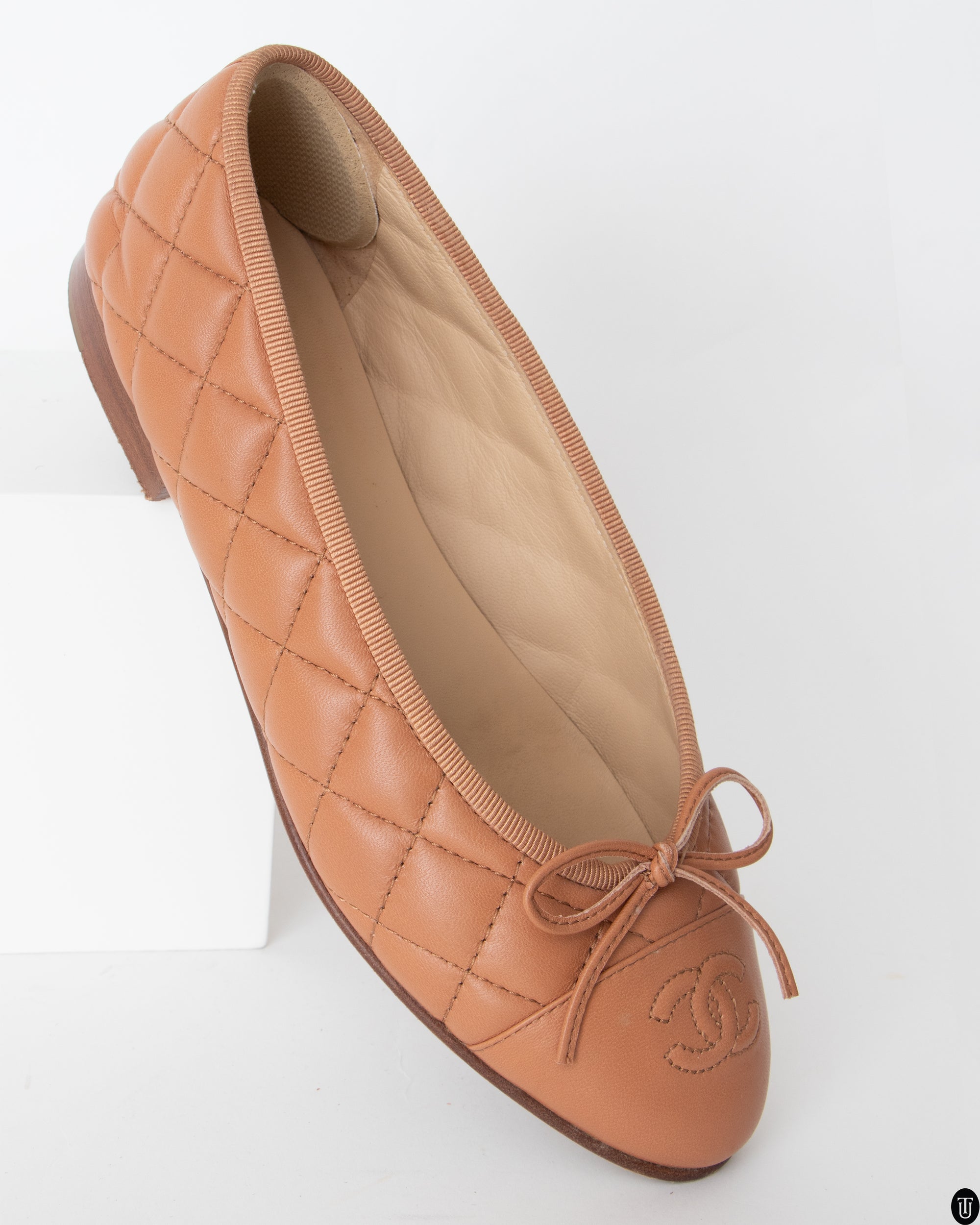 00's Chanel Leather Ballerinas