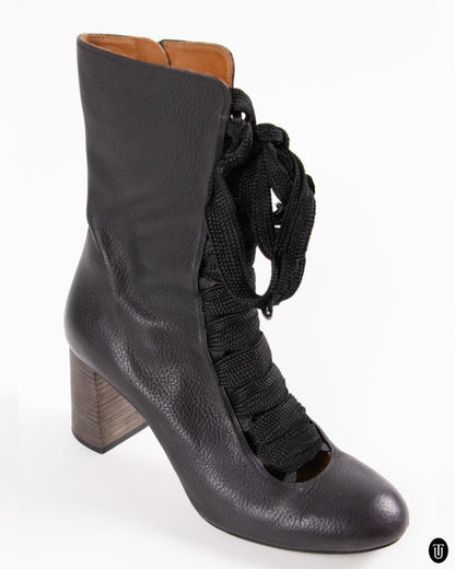 00s Chloé Black Lace-up Ribbon Boots