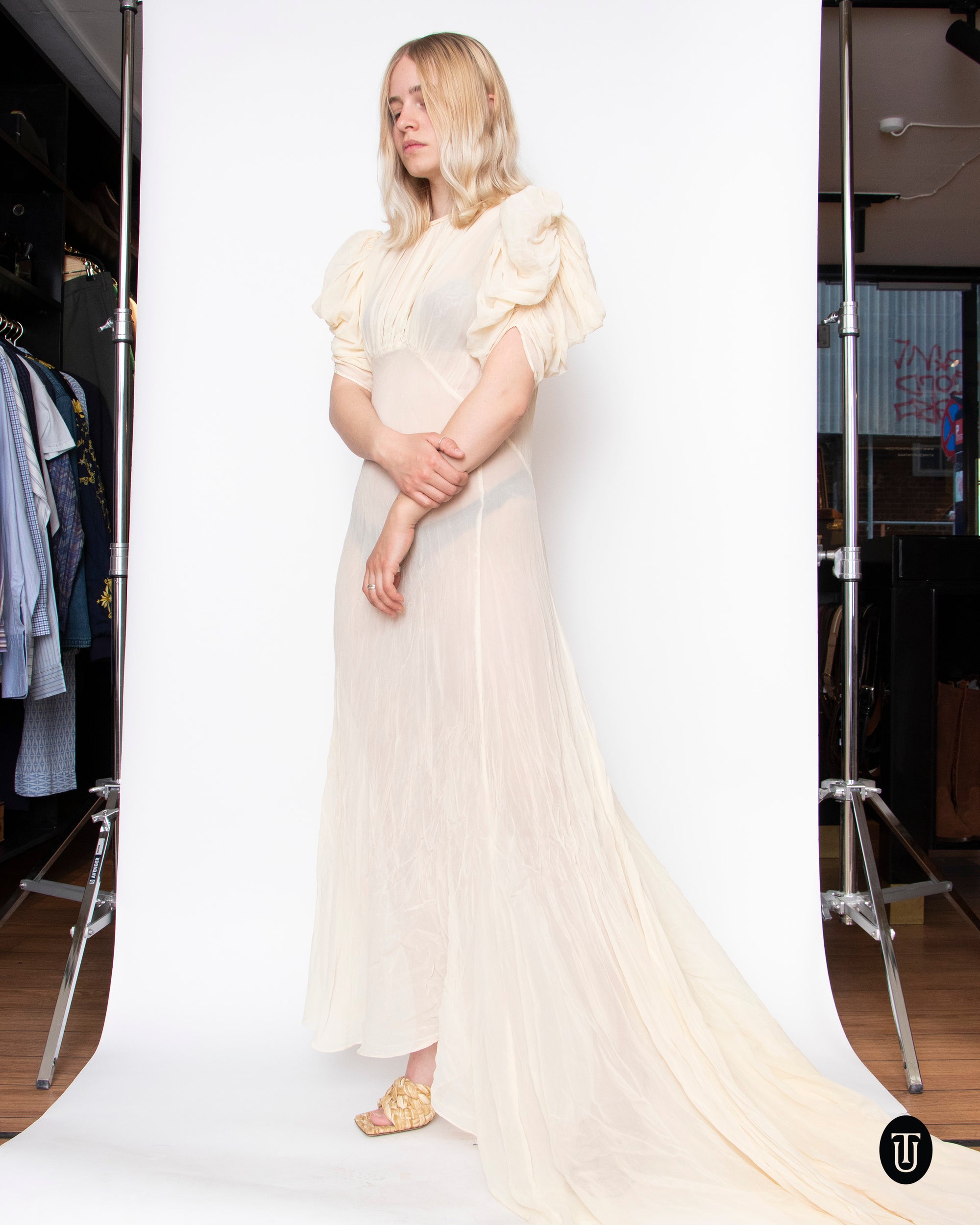 30's Ivory Silk Wedding Gown S
