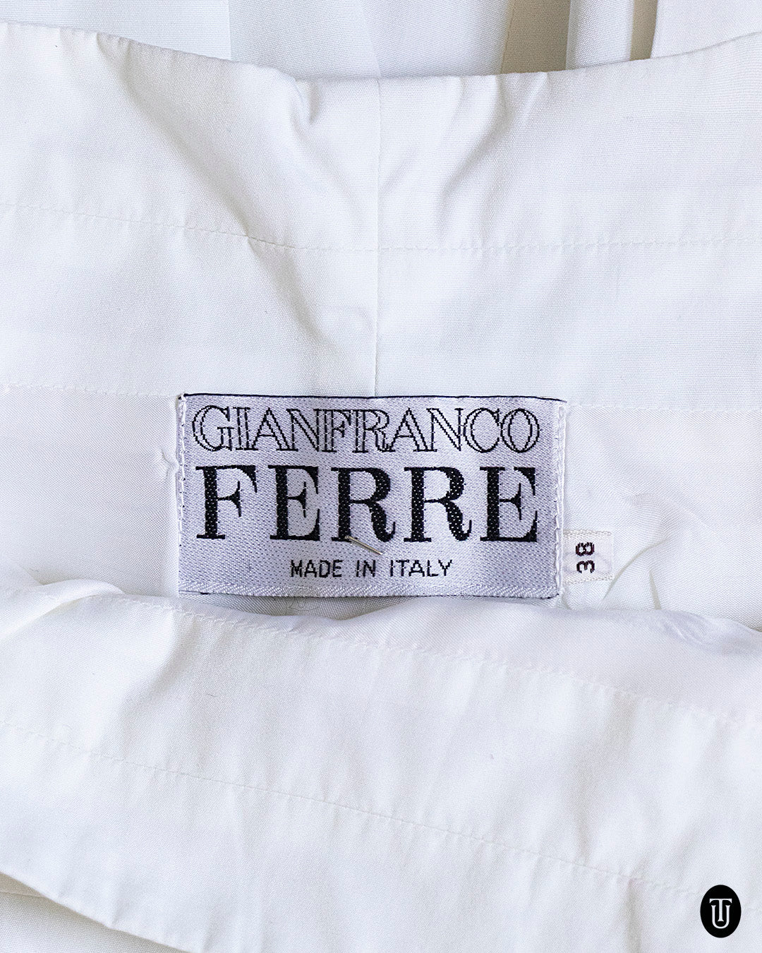 80's Gianfranco Ferré High-Rise White Trousers S